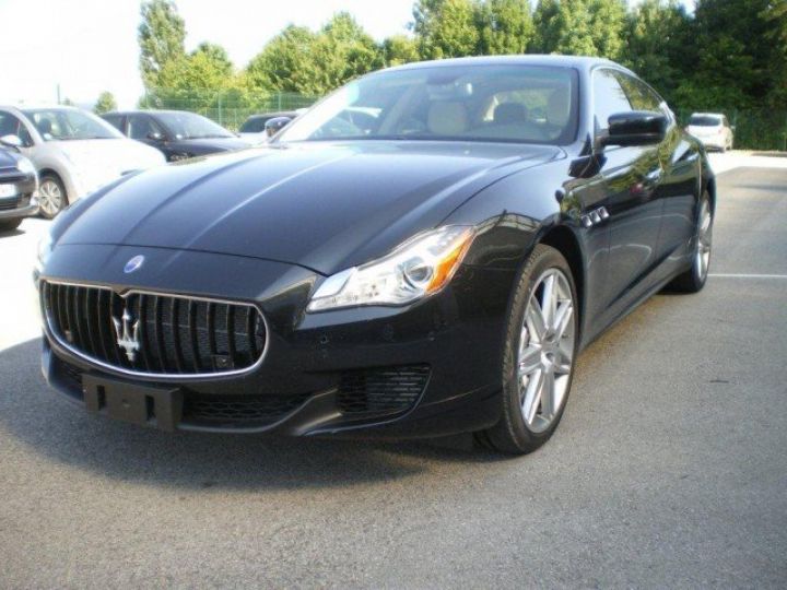 Maserati Quattroporte 6 3.8 V8 530 CV GTS SPORT AUTOMATIQUE     Essence NOIR - 2