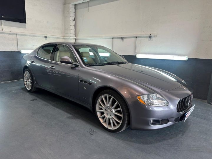 Maserati Quattroporte V 4.2 V8 400 BVA Gris - 5