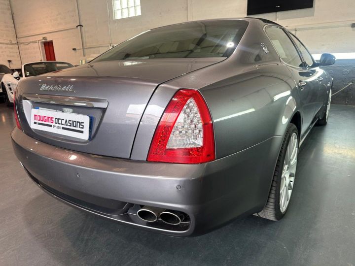 Maserati Quattroporte V 4.2 V8 400 BVA Gris - 9