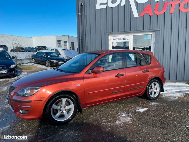 Mazda 3 1.6i 105CH ELEGANCE Orange - 5