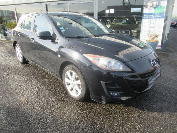 Mazda 3 MAZDA3 1.6L MZ-CD Dynamique Noir - 3