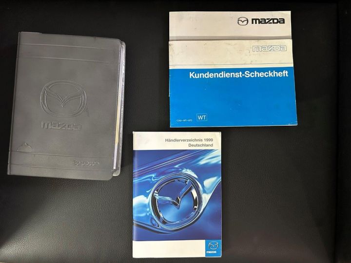 Mazda MX-5 II 1.8 140 10ème ANNIVERSAIRE Bleu - 23
