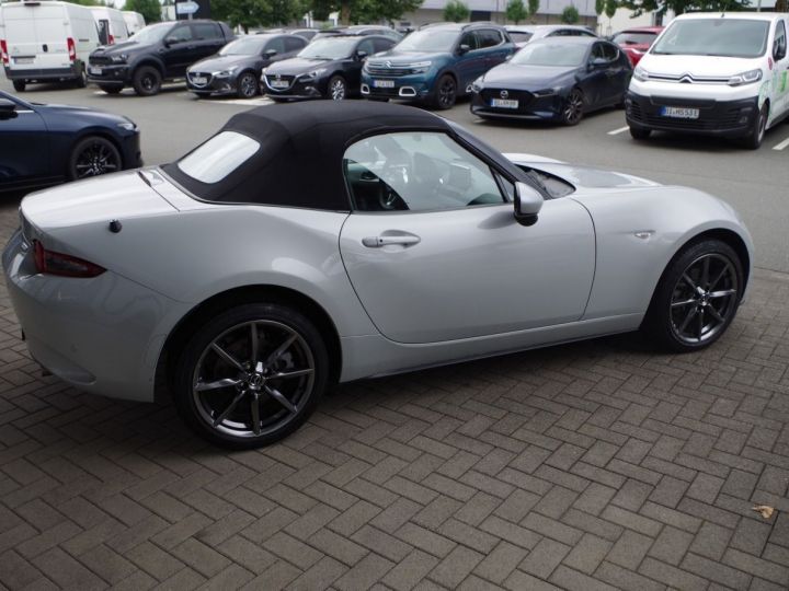 Mazda MX-5 Mazda MX-5 2.0L 160Ch Ligne Sport DAB Bose / 23 Blanc Métallisé - 15