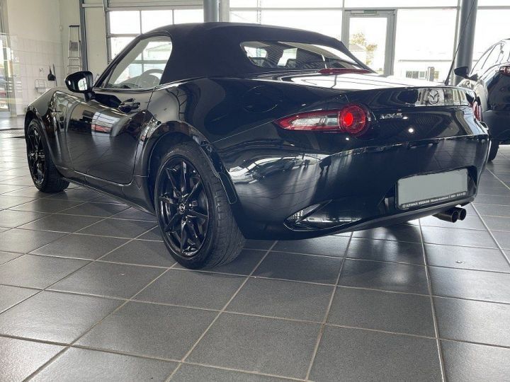 Mazda MX-5 Mazda MX-5 SKYACTIV-G 184Ch Navi DAB MZD Connect Alarme / 03 Noir - 2