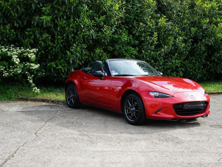 Mazda MX-5 MAZDA MX5 1.5L Rodaster Dynamique 131 Ch - GARANTIE 12 MOIS - Entretiens à Jour - Très Bon état - Capote Souple Manuelle Rouge Métal - 3