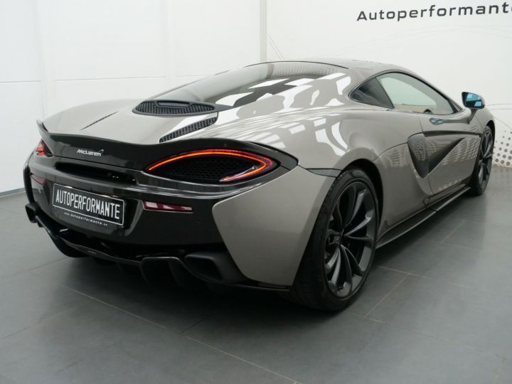 McLaren 570GT BLADE SILVER TOIT PANO CERAMIQUES B&W Garantie 12 mois BLADE SILVER - 11