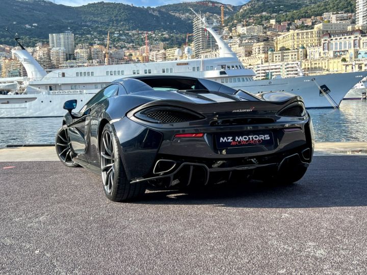 McLaren 570S SPIDER 3.8 V8 MSO FULL CARBONE Abyss Black - Mso Occasion - 16