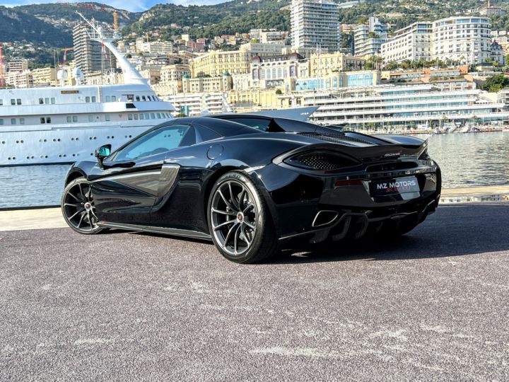 McLaren 570S SPIDER 3.8 V8 MSO FULL CARBONE Abyss Black - Mso Occasion - 17