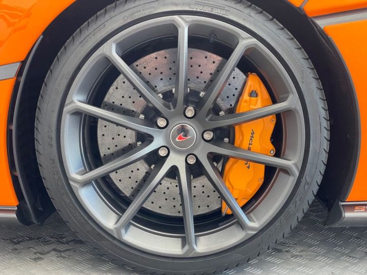 McLaren 570S Spider / Launch edition / Garantie McLaren Orange - 6