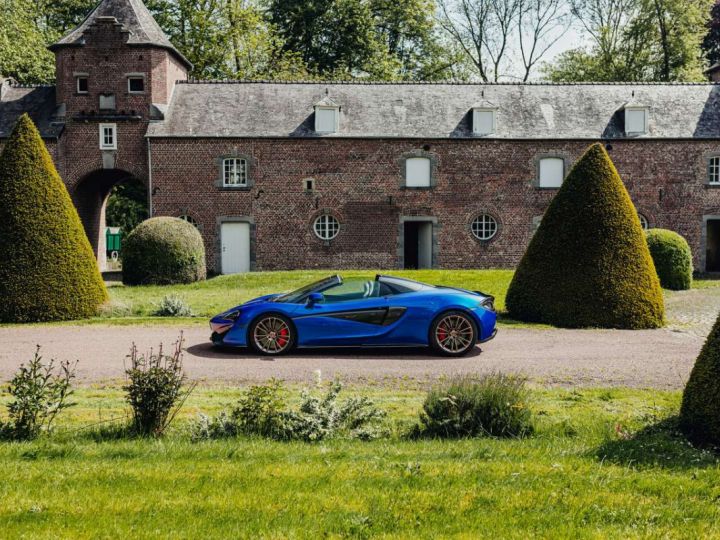 McLaren 570S Spider-Vega Blue-Xpel-Vat refundable-like new Bleu - 10