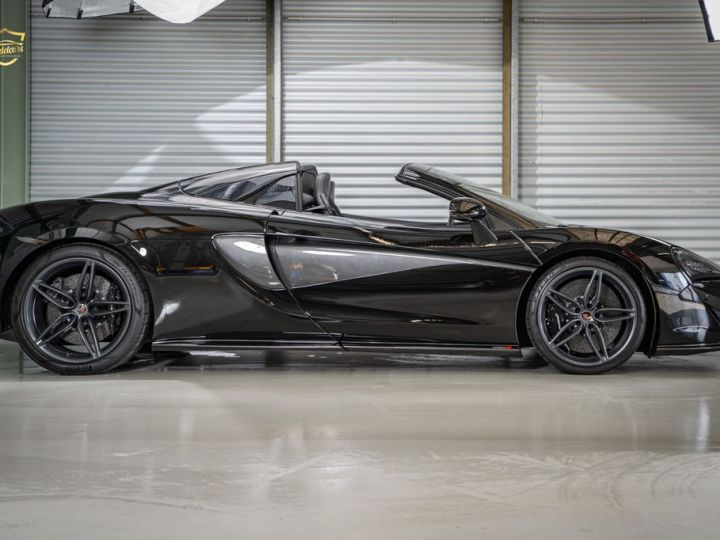 McLaren 570S V8 3.8 570S Spider 1èreM LIFT LED CAMERA All Black Bower And Wilkins Hifi GPS Garantie 12 Mois Prémium Noire - 18