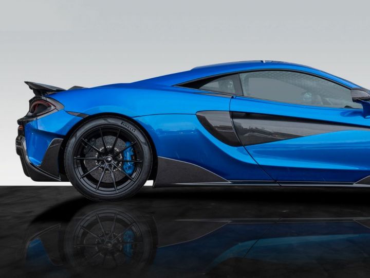 McLaren 600LT V8 3.8 L 600 ch 600LT Coupé B&W Bleu Vega Carbon Garantie 12 mois Bleu - 8