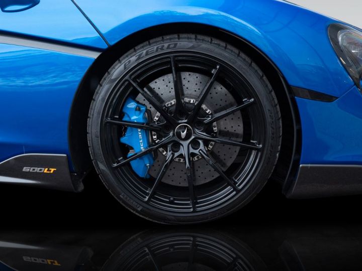 McLaren 600LT V8 3.8 L 600 ch 600LT Coupé B&W Bleu Vega Carbon Garantie 12 mois Bleu - 11