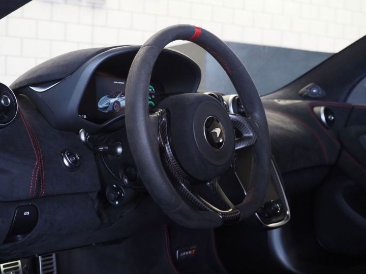 McLaren 600LT V8 3.8 L 600 ch 600LT Spider MSO CARBON B&W  Noir Garantie 12 mois Noire - 5