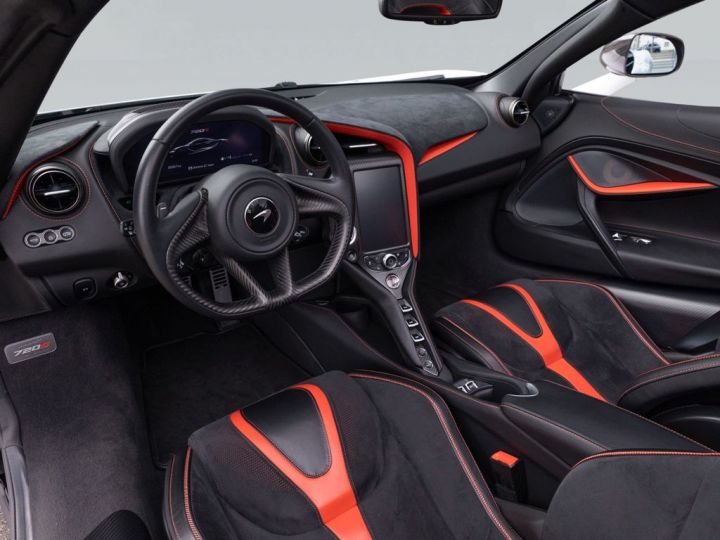 McLaren 720S V8 4.0 721 ch , Carbon - Céramic , 360° , Lift , MSO 1,2,3 Spoiler arrière MSO Active , Bower&W , GARANTIE  12 mois Prémium Blanche - 6