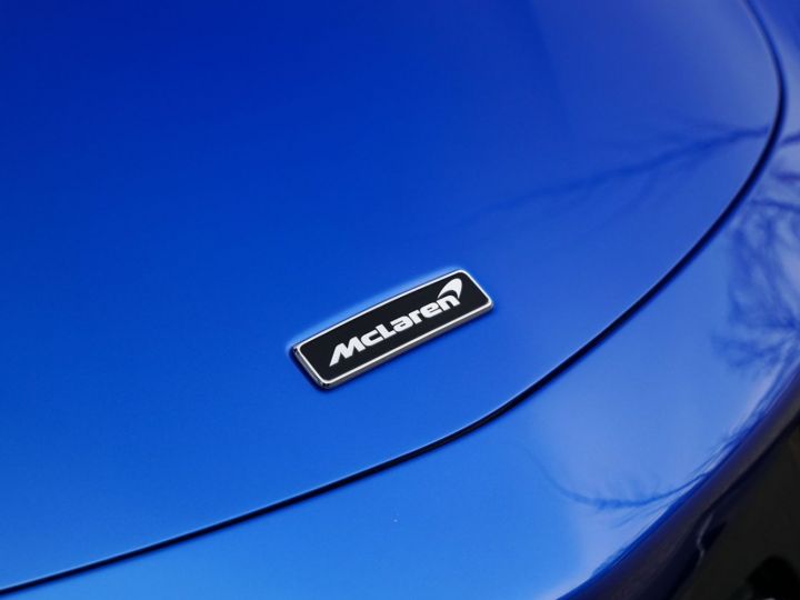 McLaren Artura Performance - Lando Norris - Blue Véga - Garantie McLaren BLEU VEGA - 12