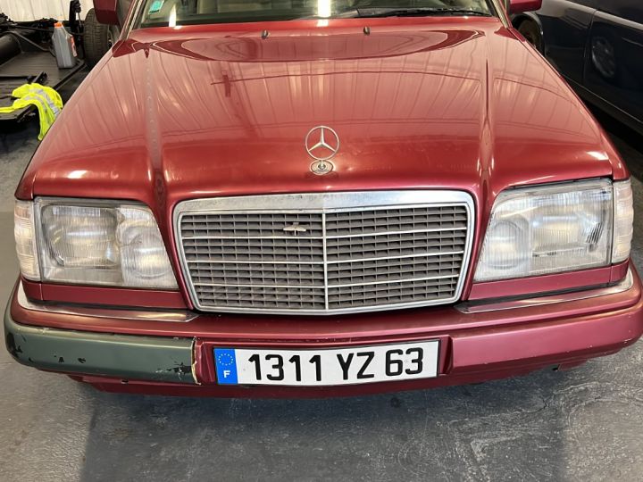 Mercedes 220 W124 Cabriolet A Restaurer  - 1