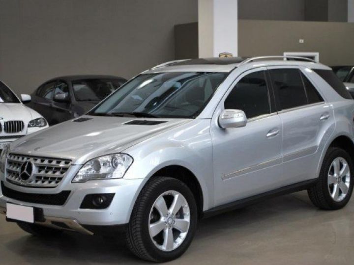 Mercedes 320 MERCEDES-BENZ ML CDI Premium 7G-TRONIC 224 cv      Diesel GRIS METAL - 1