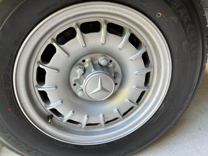 Mercedes 500 SL Remise A Niveau Etat Neuf 4 Places  - 47