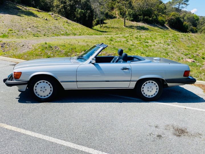 Mercedes 560 SL 560 V8 CABRIOLET Argent Metallise - 48