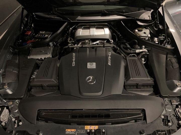 Mercedes AMG GT AMG GTC GRIS - 13