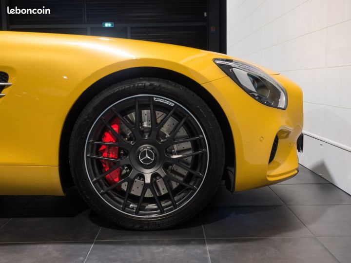 Mercedes AMG GT Mercedes GTS V8 510 – Immat France Toit Pano Échappement Sport Cam. Recul Siège Performance Key Less Alcantara 995EMOIS Jaune - 6