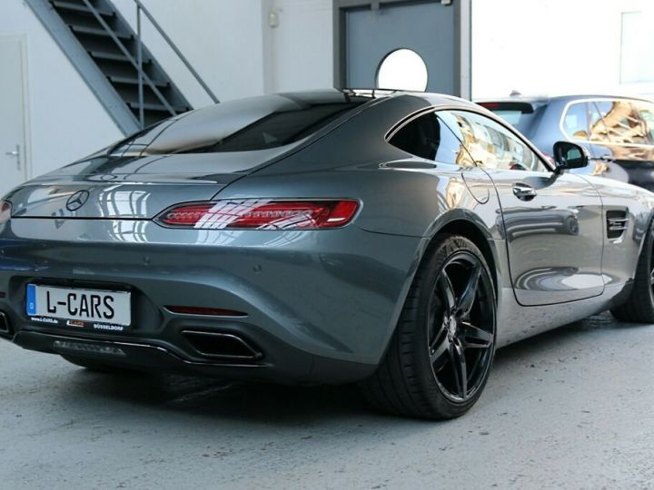 Mercedes AMG GTS Mercedes-Benz AMG GT S Ensemble nuit avec caméra * gris - 6