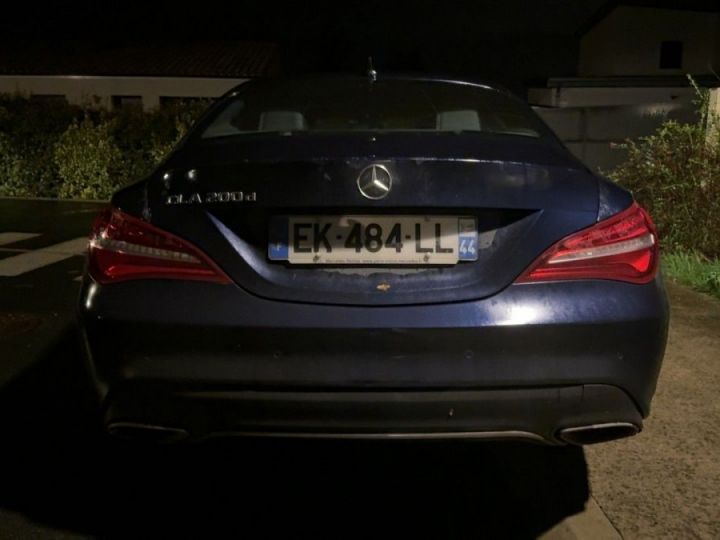 Mercedes CLA 200 D SENSATION 7G-DCT Bleu F - 1