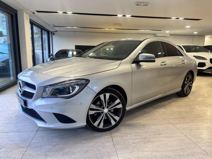 Mercedes CLA 220 CDI 177ch Sensation 7G-DCT Gris - 1