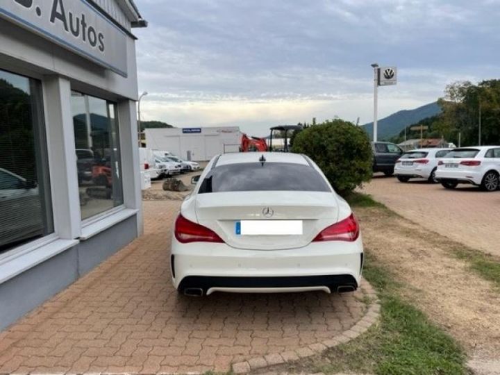 Mercedes CLA 250 WHITE EDITION 211 CH DCT PACK AMG  - 10