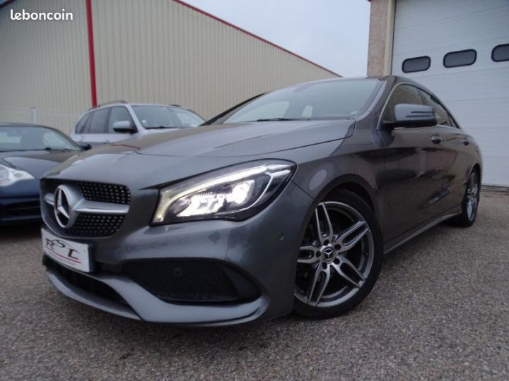 Mercedes CLA Classe Mercedes 180 FASCINATION 7G-DCT Gris - 1