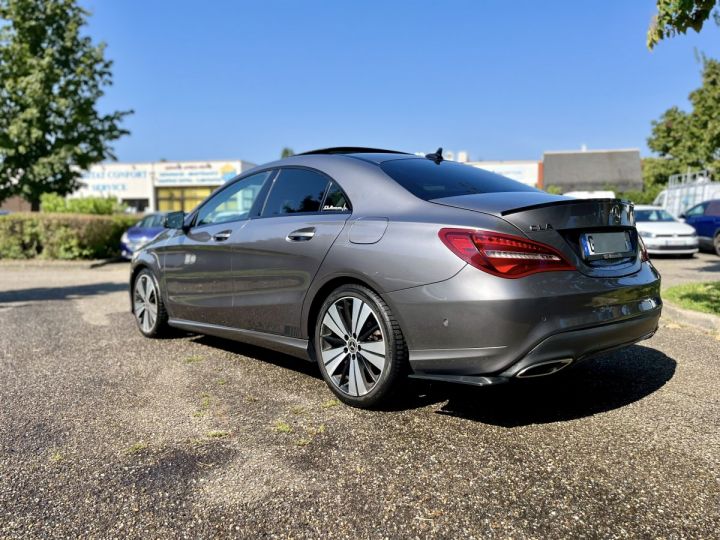 Mercedes CLA I (C117) 180 Sensation GRIS FONCE - 4