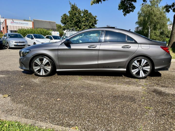 Mercedes CLA I (C117) 180 Sensation GRIS FONCE - 7