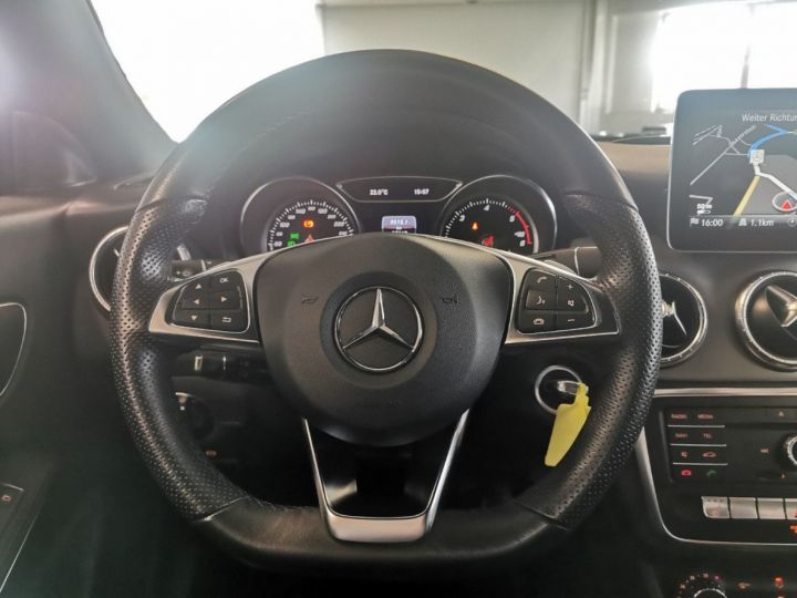 Mercedes CLA phase 2 2.1 220 D 177  7G-DTC  AMG-LINE/ 06/2018 noir métal - 13