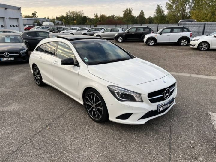 Mercedes CLA Shooting Brake 220d 2.2 CDI 177cv 7G-DCT BoîteAuto Camera GPS Toit Ouvrant BLANC - 2