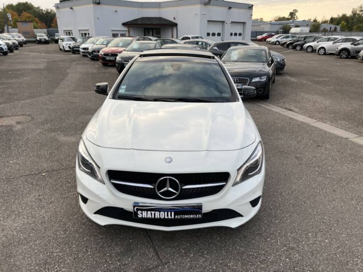 Mercedes CLA Shooting Brake 220d 2.2 CDI 177cv 7G-DCT BoîteAuto Camera GPS Toit Ouvrant BLANC - 3