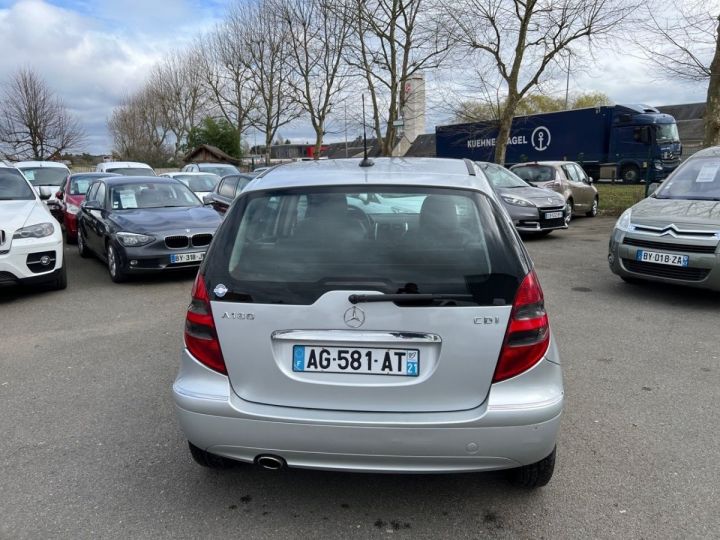 Mercedes Classe A 180 CDI AVANTGARDE Gris C - 10