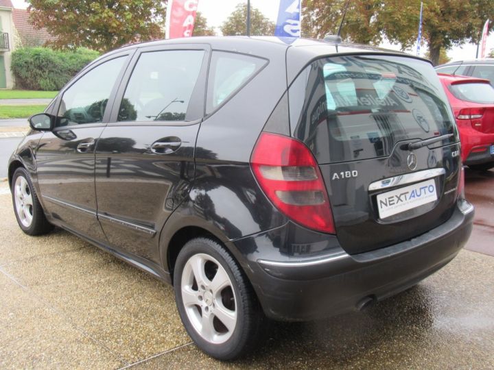 Mercedes Classe A 180 CDI AVANTGARDE CVT Noir - 3