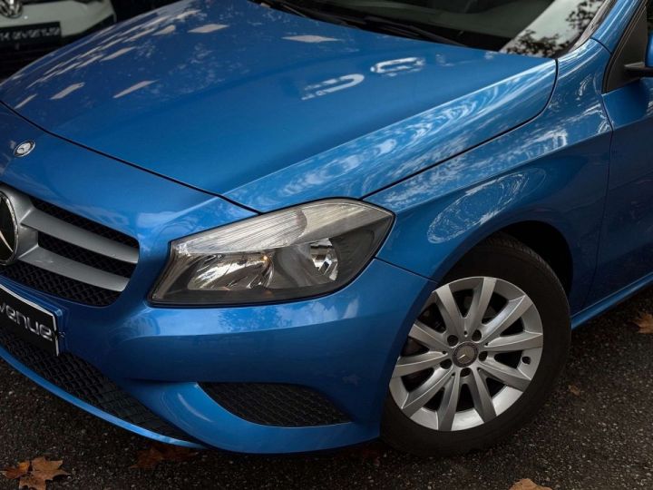 Mercedes Classe A 180 CDI BUSINESS Bleu - 3