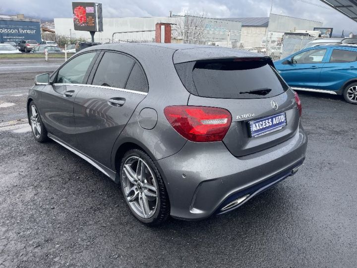 Mercedes Classe A 180 d 7G-DCT Fascination Gris - 9