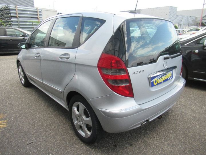 Mercedes Classe A 200 CDI Avantgarde en L etat Grise - 6