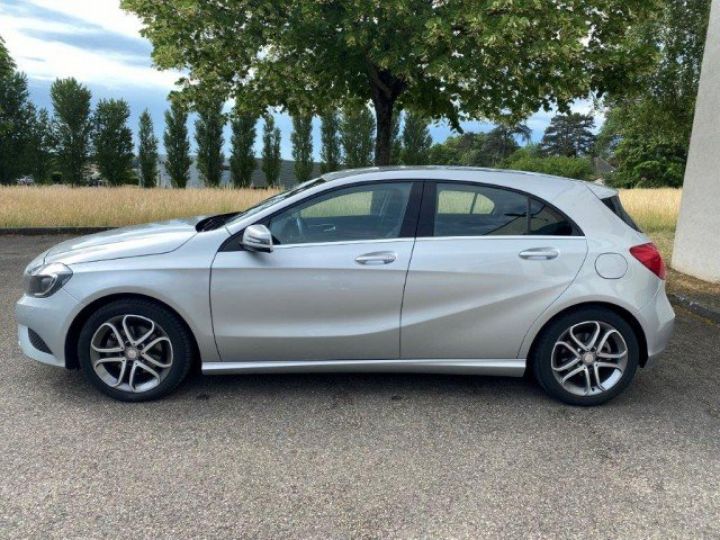 Mercedes Classe A 200 CDI SENSATION 7G DCT     Diesel GRIS METAL - 6