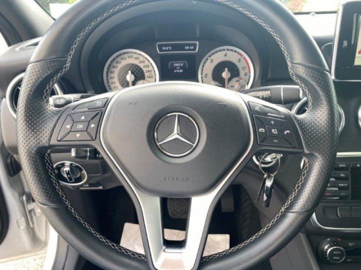 Mercedes Classe A 200 CDI SENSATION 7G DCT     Diesel GRIS METAL - 12