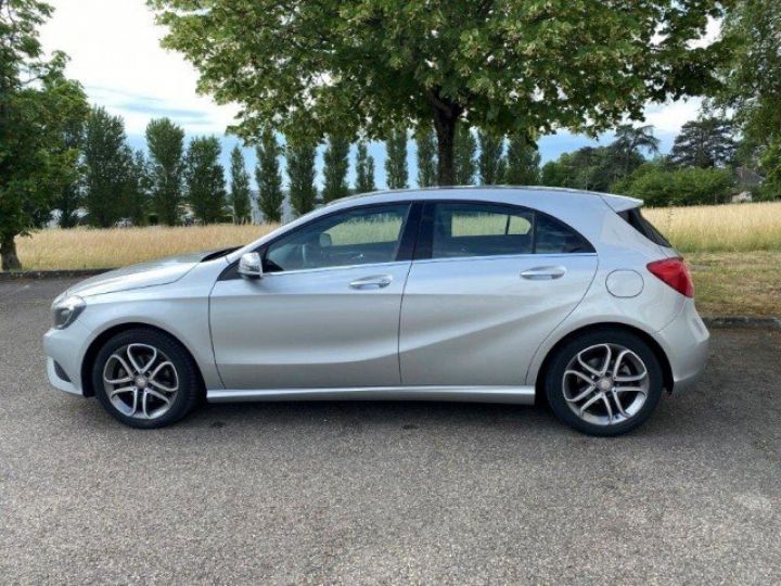 Mercedes Classe A 200 CDI SENSATION 7G DCT     Diesel GRIS METAL - 22