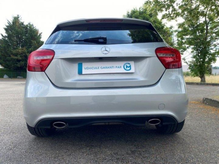 Mercedes Classe A 200 CDI SENSATION 7G DCT     Diesel GRIS METAL - 25