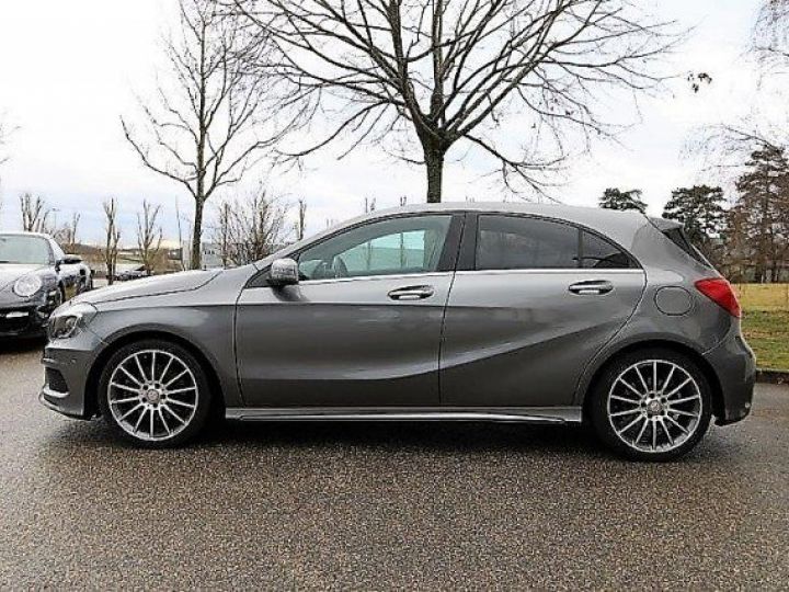 Mercedes Classe A 250 4-MATIC 211CV PACK AMG 7G-DCT     Essence GRIS FONCE METAL - 7