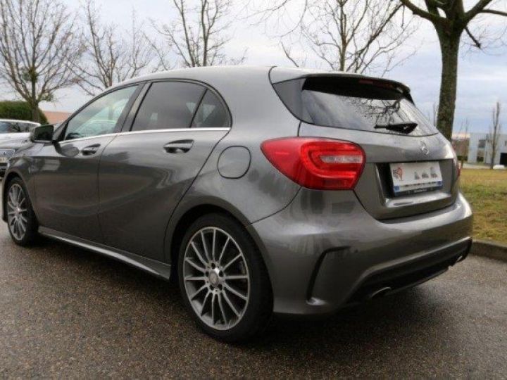 Mercedes Classe A 250 4-MATIC 211CV PACK AMG 7G-DCT     Essence GRIS FONCE METAL - 23