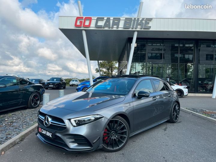 Mercedes Classe A 35 AMG 306 ch Française Toit ouvrant Pack Aero Baquets Burmester Affichage tête haute LED 19P Garantie 6 ans 549-mois Occasion