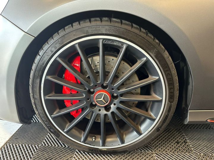 Mercedes Classe A 45 AMG 4Matic DCT Gris - 28