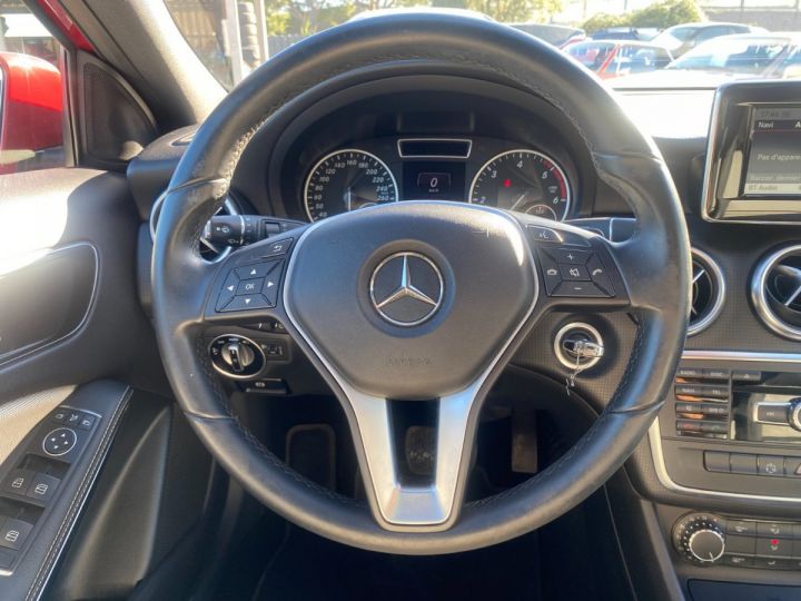 Mercedes Classe A BUSINESS 180 CDI Business Executive 7-G DCT Rouge - 17